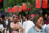 May Day Shopping Crowd In Shanghai
