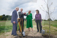Charles and Camilla plant a tree with with King & Queen of Sweden