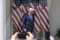 DC: President Trump hold a National Day of Prayer special ceremony