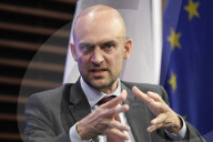 DC: French Minister Barrot hold a New World Order conversation