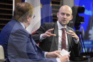 DC: French Minister Barrot hold a New World Order conversation