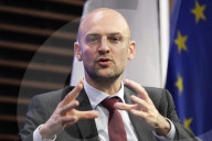 DC: French Minister Barrot hold a New World Order conversation