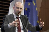 DC: French Minister Barrot hold a New World Order conversation