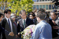 Han Duck-soo Holds Press Conference To Declare Presidential Run