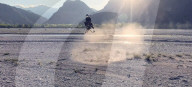 Lightweight flying motorbike can hit 200km/h