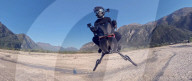 Lightweight flying motorbike can hit 200km/h