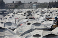 Israel-Hamas War 2025: Food Distribution in Gaza