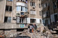 Russia bombs civilian targets in Odessa