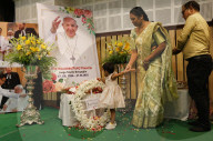 Tribute To Pope Francis In Kolkata, India