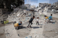Palestine Refugees 