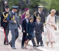 Die britische Königsfamilie bei den Feierlichkeiten zum 80. Jahrestag des VE-Days