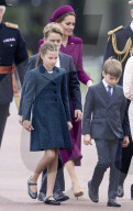 Die britische Königsfamilie bei den Feierlichkeiten zum 80. Jahrestag des VE-Days