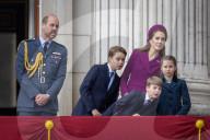 Die britische Königsfamilie bei den Feierlichkeiten zum 80. Jahrestag des VE-Days