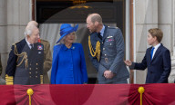 Die britische Königsfamilie bei den Feierlichkeiten zum 80. Jahrestag des VE-Days