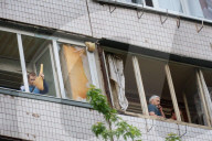 Russia bombs Kyiv, targets residential areas