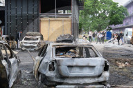 Russia bombs Kyiv, targets residential areas