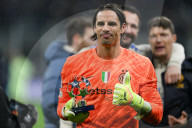 FUSSBALL - Yann Sommer in Aktion am Halbfinal-Rückspiel der UEFA Champions League 2024/25 zwischen Inter und Barcelona