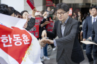 Han Dong-hoon Bids Farewell After Ending Presidential Campaign