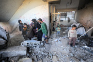 Israeli Strikes Kill 31 At Gaza Shelters For Displaced Palestinians