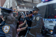 New York: Columbia Butler Library Pro-Palestine Protest