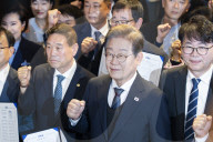 Lee Jae-myung Outlines Economic Vision At Policy Agreement Event