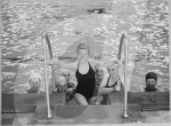 VE Day: Die Rolle der Frau in Kriegszeiten in Bildern des Women’s Auxiliary Air Force Corps der britischen Luftwaffe