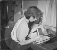 VE Day: Die Rolle der Frau in Kriegszeiten in Bildern des Women’s Auxiliary Air Force Corps der britischen Luftwaffe