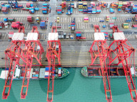 China Import And Export Growth in The First Four Months of 2025
