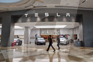 TESLA Store