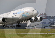 Airbus reactivates the A380 with several tests at Toulouse Blagnac Airport