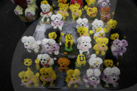 Jamaica Market Offers Large Flower Sale For Mother's Day In Mexico