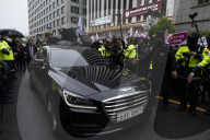 Kim Moon-soo Supporters Denounce Leadership Over Han Duck-soo’s Surprise Candidacy