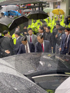 Kim Moon-soo Supporters Denounce Leadership Over Han Duck-soo’s Surprise Candidacy