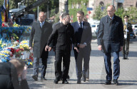 Ukrainian President and European leaders pay tribute to fallen warriors in Kyiv