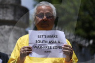 Nepali Activists Protest Demanding End Of India-Pakistan War