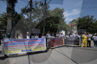 Nepali Activists Protest Demanding End Of India-Pakistan War
