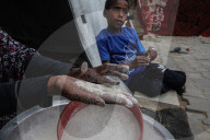 Flour and bread crisis in Gaza