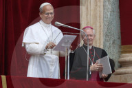 NEWS - Papst Leo XIV. spricht das Regina-Coeli-Gebet 