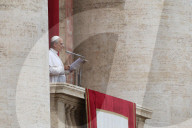 NEWS - Papst Leo XIV. spricht das Regina-Coeli-Gebet 