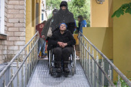 Ukraine works to move elderly out of harms way along front line