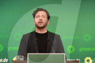 Press Conference With Felix Banaszak