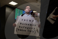 Afrikaner South African ‘refugees’ arrive in Washington
