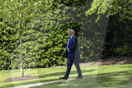 Trump departs White House for Middle East