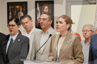 US Revokes Visas of Baja Governor And Her Husband