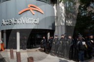 ArcelorMital: Mobilisation Of Employees And Trade Unions To Protest Against The Redundancy Plan