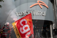 ArcelorMital: Mobilisation Of Employees And Trade Unions To Protest Against The Redundancy Plan