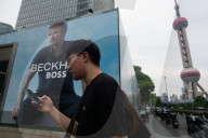 Shaghai Stock Exchange Remains Uncertain After US China Tade Talk 