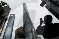 Shaghai Stock Exchange Remains Uncertain After US China Tade Talk 