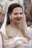 PEOPLE - Cannes 2025: Eröffnungsabend