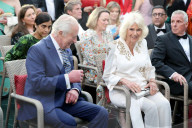 Charles holds Elephant Family Evening of Art and Conservation at Kew Gardens